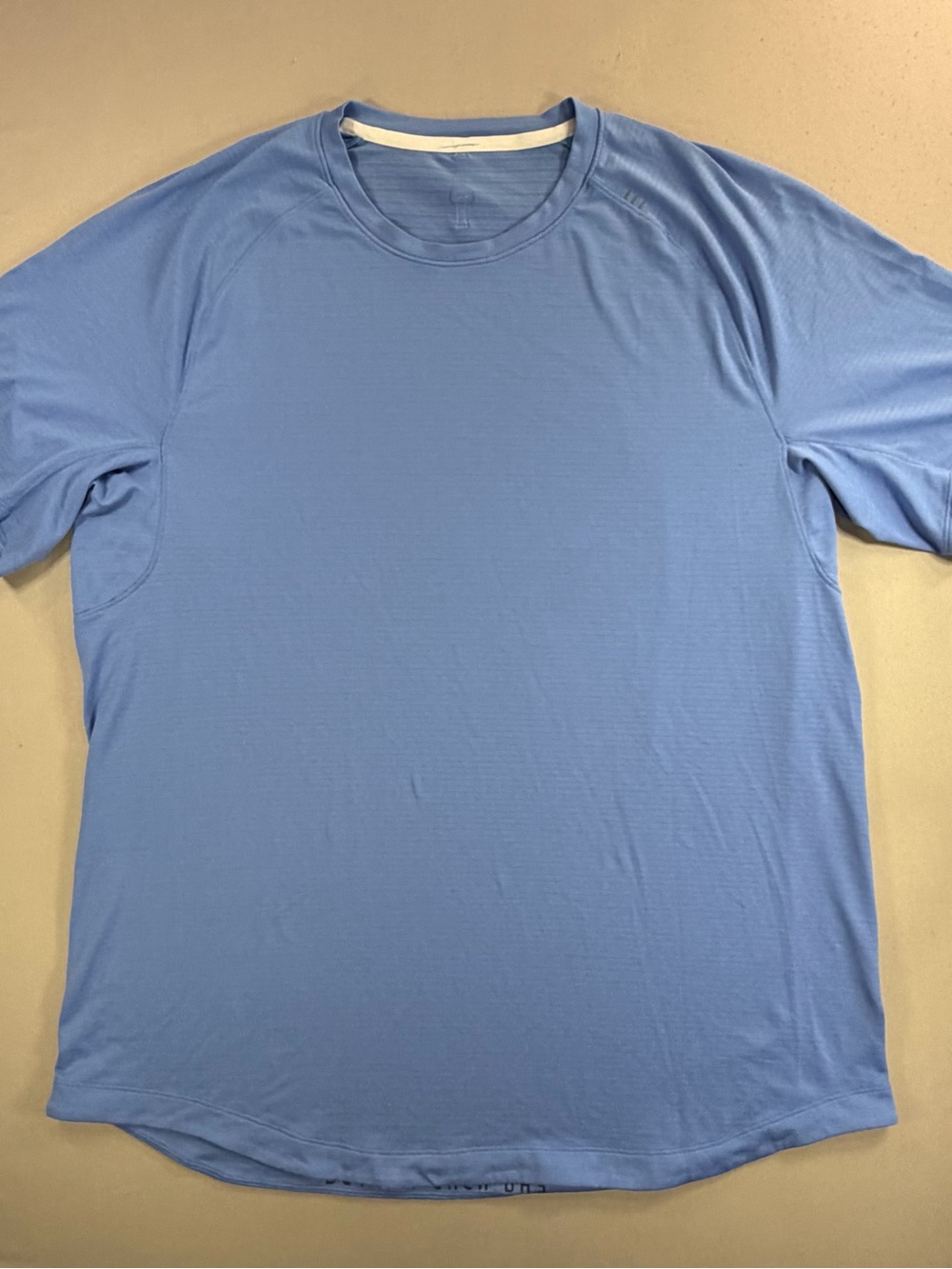 lululemon athletica Men's Short Sleeve Tee - Light Blue